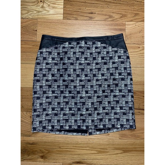 Ann Taylor‎ Loft Tweed Mini Pencil Skirt size 12 black white back zip - Picture 1 of 15